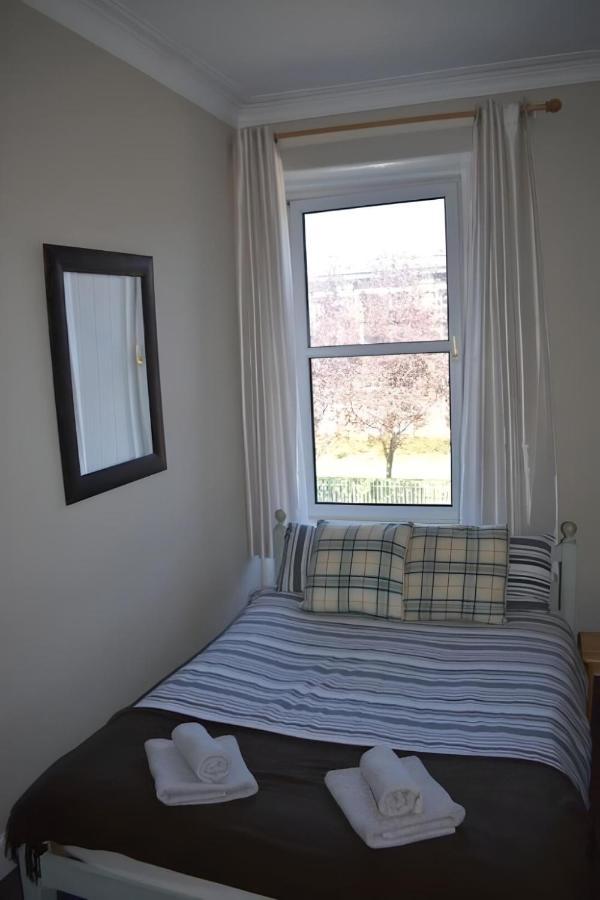 Edina Place -Lovely Central One Bedroom Apartment Edinburgh Exterior photo